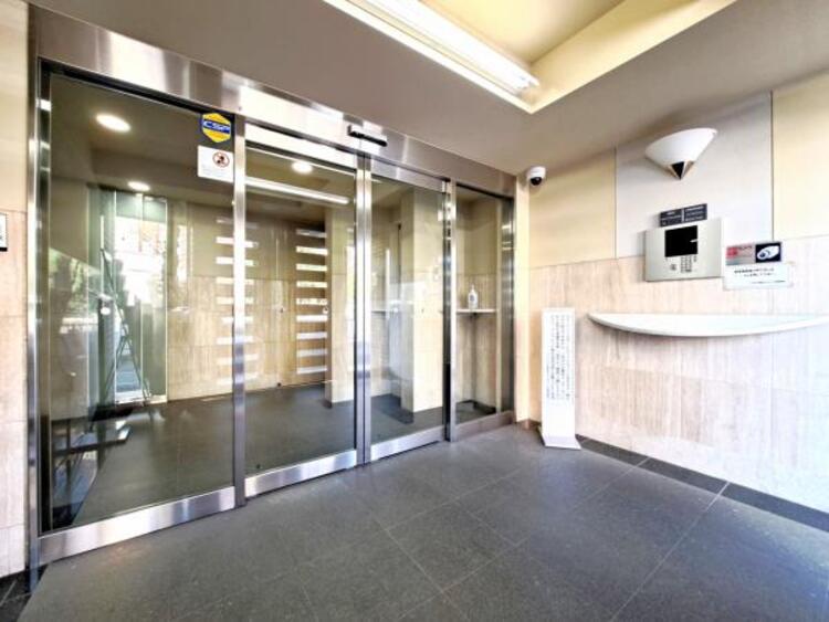 その他 管理の行き届いた清潔感のあるロビー。毎日帰ってくるのが楽しみになります。