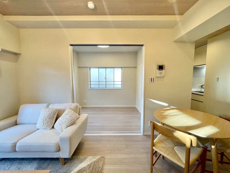 その他 シンプルな内装と偏り過ぎないデザインで統一しました。