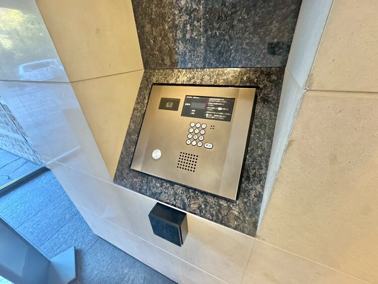 その他 オートロックついていますので、セキュリティ面でも安心です。