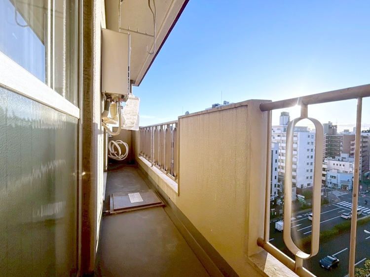 その他 朝の澄んだ空気や、夕方に吹く清々しい風を感じられるバルコニー。