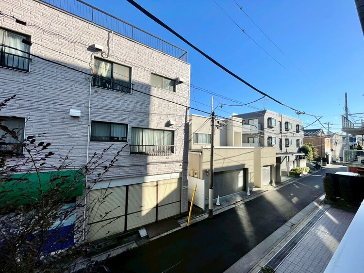 その他 眺望や窓からの景色が良いと、家で過ごす時間も快適です。