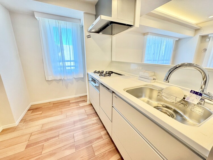 その他 使いやすくスタイリッシュなキッチン空間になっております。