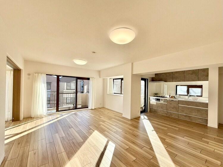 その他 通風・採光に優れ、心地よい光と風が溢れています。