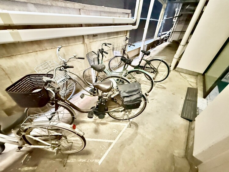 その他 駐輪場も綺麗に整頓されています。※空き状況は都度ご確認下さい。