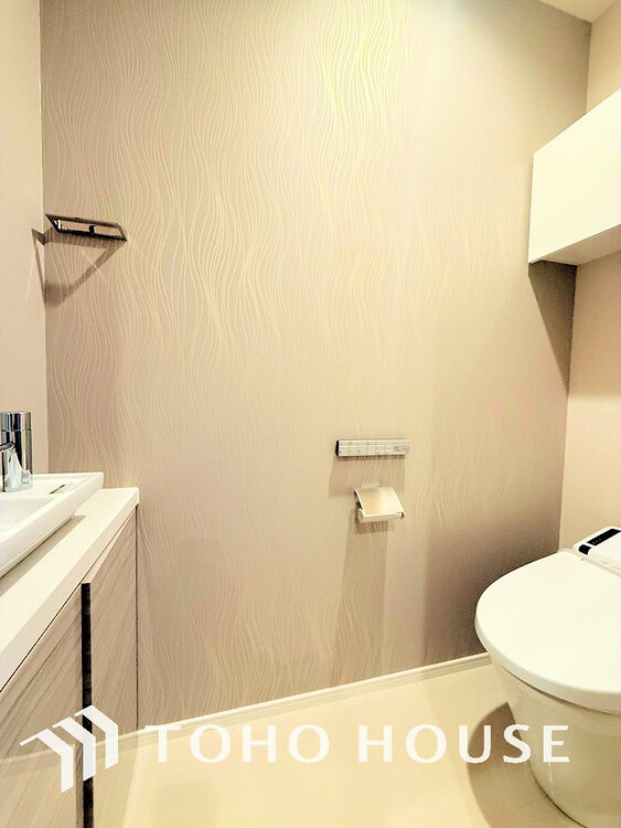 トイレ トイレには快適な温水洗浄便座付