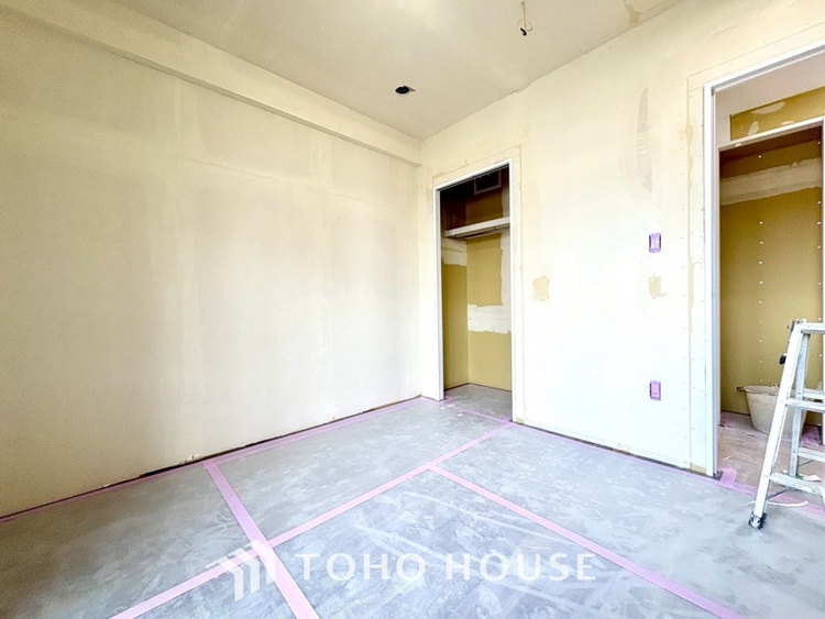 内装 【改装中】風の通り道。舞い込んでくる風が優しく躍り、室内に爽やかな空気を運んでくる。