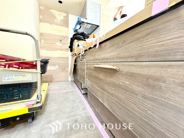 キッチン 【改装中】いつまでもずっと家族を見渡せるこの広い空間で。