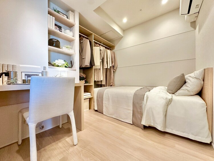 その他 清かで艶やかな時間をもたらしてくれる室内です。