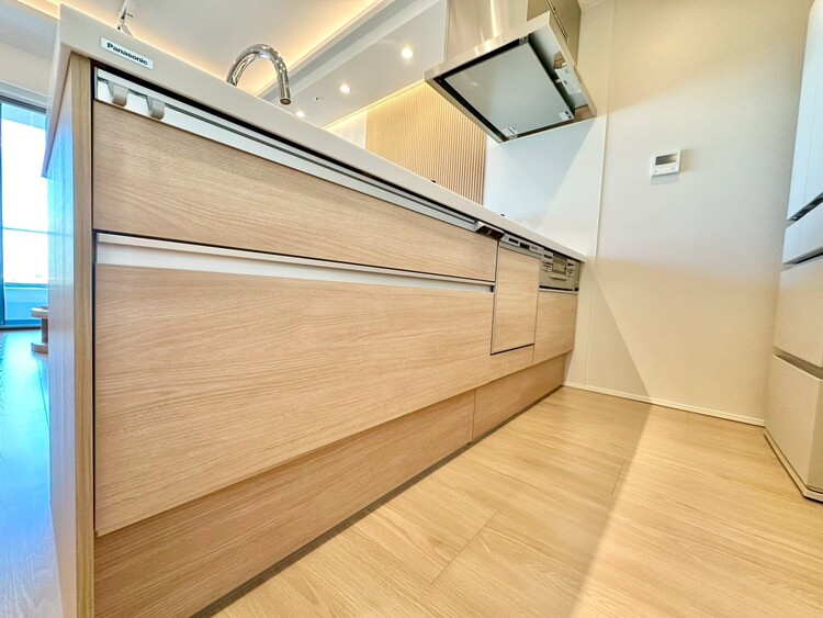 その他 開放感のあるキッチンスペース。調理をしながら、会話も弾みそうですね。