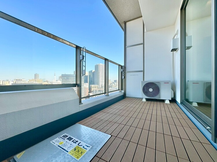 その他 朝の澄んだ空気や、夕方に吹く清々しい風を感じられるバルコニー。