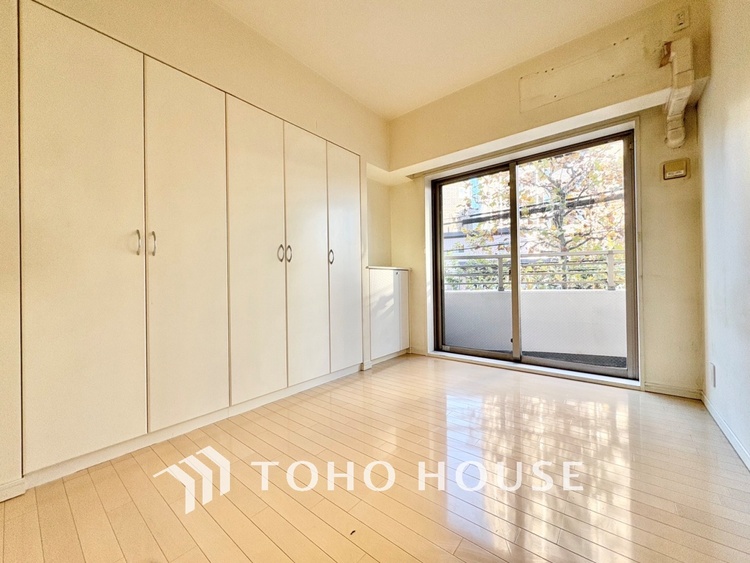 内装 【PRIVATE ROOM】◆プライベートな時間◆最高な暮らしにはこの空間が必要。家族のふれあいも大切にしつつ、自分の空間も大切にしたい。