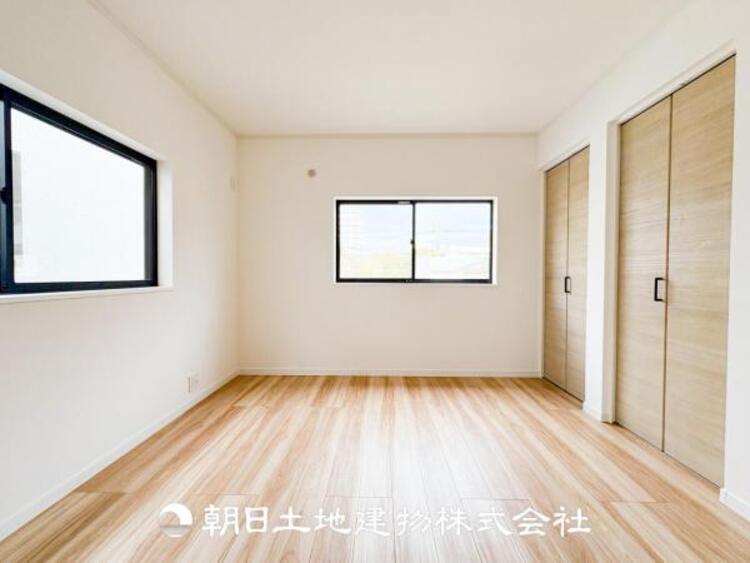 内装 人間の感性を育むプライベートルームはシンプルが１番だと思います。