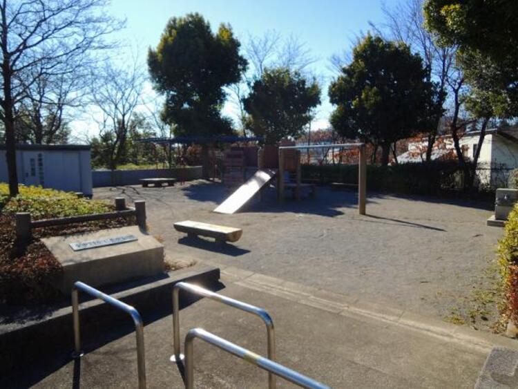 周辺 東中野かじざか公園迄120ｍ