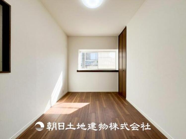 外観 【居室】趣味・感性で個性的に飾って頂けるようシンプルに仕上げてあります。自分時間を充実させながら心豊かなひとときを過ごすための大切な空間。