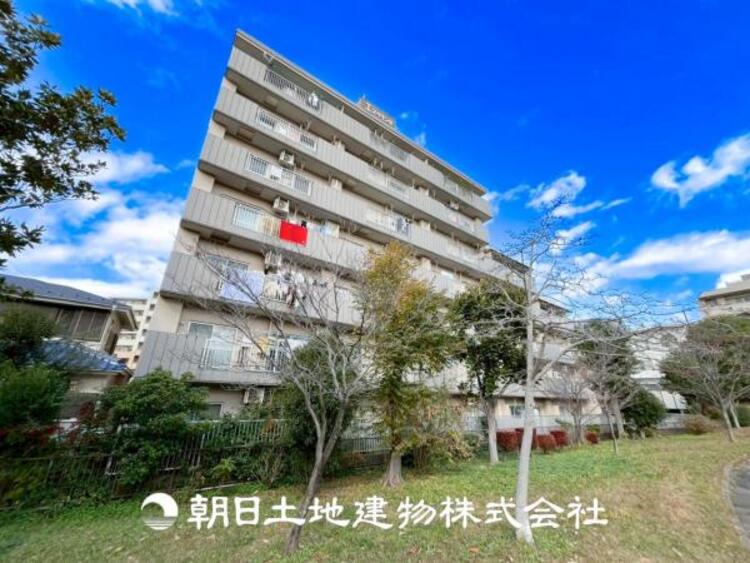 外観 【外観写真】その家から感じられる、気品・上質・重厚感・極細やかさ、そのすべては見た者に安らぎを与える特別な空間です。ここに住むからこそ意味がある。すべての（始まり）をここから迎えましょう。