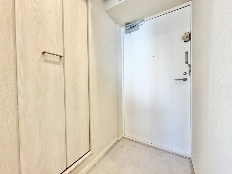 玄関 シューズボックスを完備した玄関です。