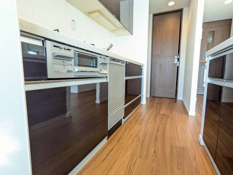 居間 過ごす時間が、たくさんの思い出として紡がれていく場所。