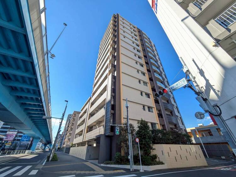 外観 資料には掲載していない情報が、現地にはたくさんあります。是非一度、現地をご確認ください。