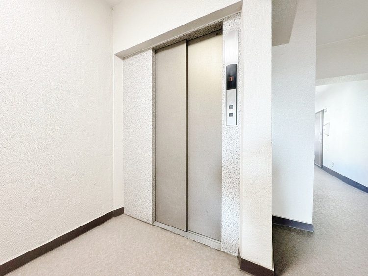 その他 エレベーターの管理も、きちんと行き届いてます。