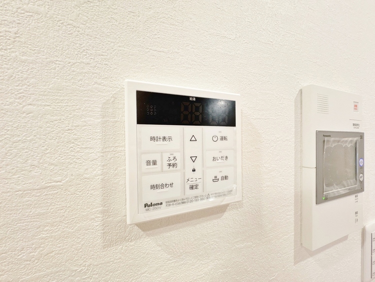 設備 見やすい画面で操作しやすい給湯パネルです。