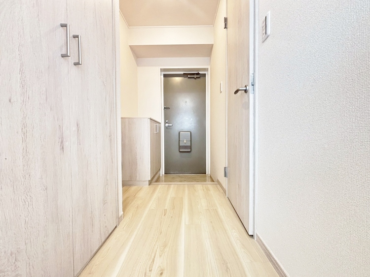 玄関 シューズボックスを完備した玄関です。