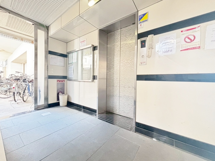 その他 エレベーターの管理も、きちんと行き届いてます。