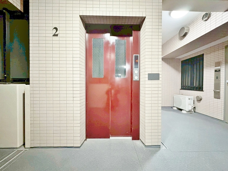 その他 エレベーターの管理も、きちんと行き届いてます。