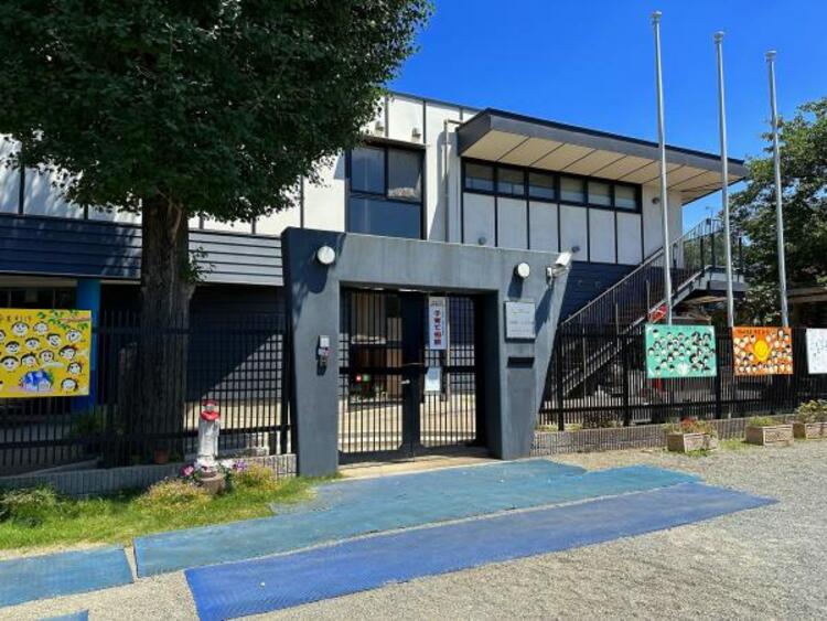 周辺 光明第三こども園迄530ｍ