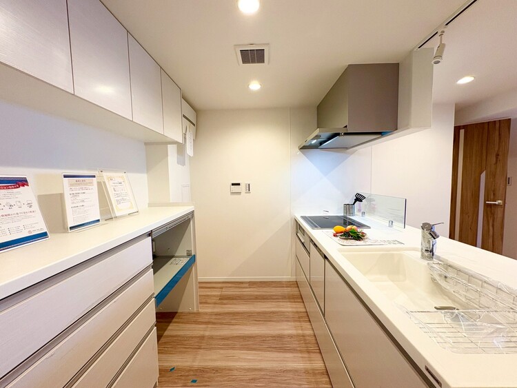 その他 開放感のあるキッチンスペース。調理をしながら、会話も弾みそうですね。