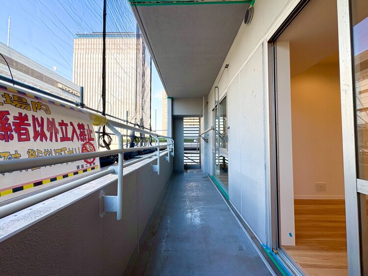 その他 朝の澄んだ空気や、夕方に吹く清々しい風を感じられるバルコニー。