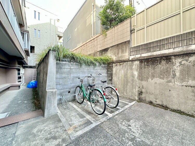 その他 駐輪場も綺麗に整頓されています。※空き状況は都度ご確認下さい。