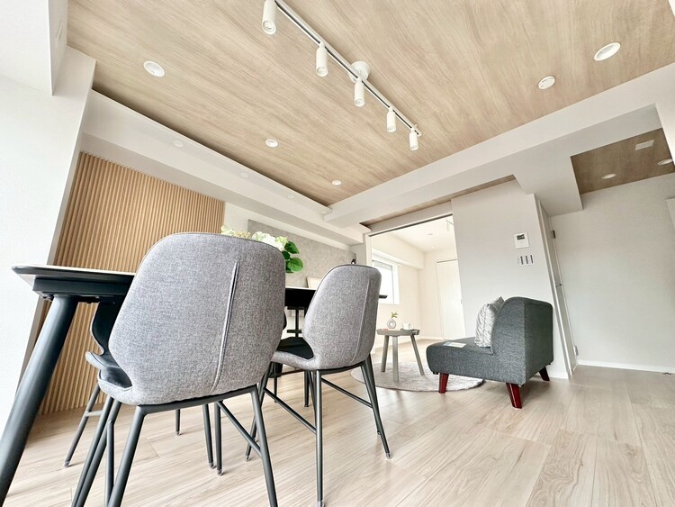 その他 シンプルな内装と偏り過ぎないデザインで統一しました。