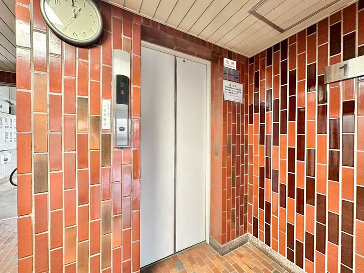 その他 エレベーター完備のため荷物が多くなっても安心。