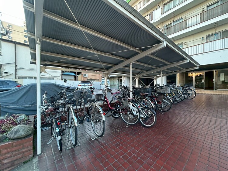 その他 駐輪場も綺麗に整頓されています。※空き状況は都度ご確認下さい。