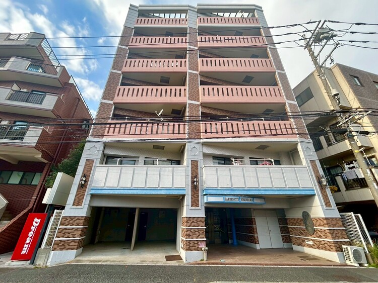 その他 飽きのこないシンプルモダンな外観です。