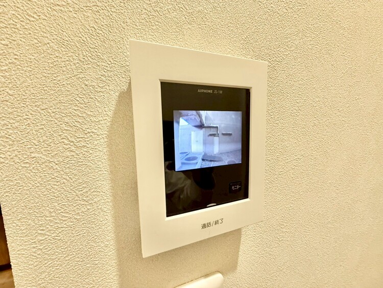 その他 誰が来てもわかる様にモニター付きインターホンを設置。