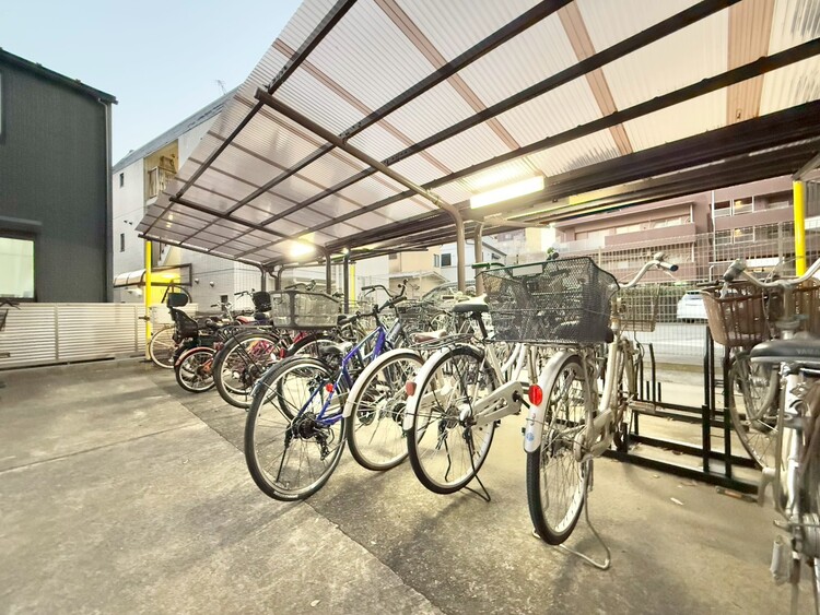 その他 駐輪場も綺麗に整頓されています。※空き状況は都度ご確認下さい。