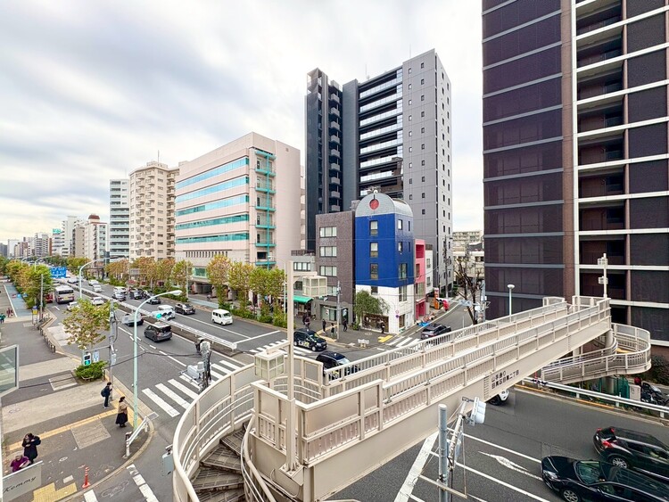 その他 眺望や窓からの景色が良いと、家で過ごす時間も快適です。