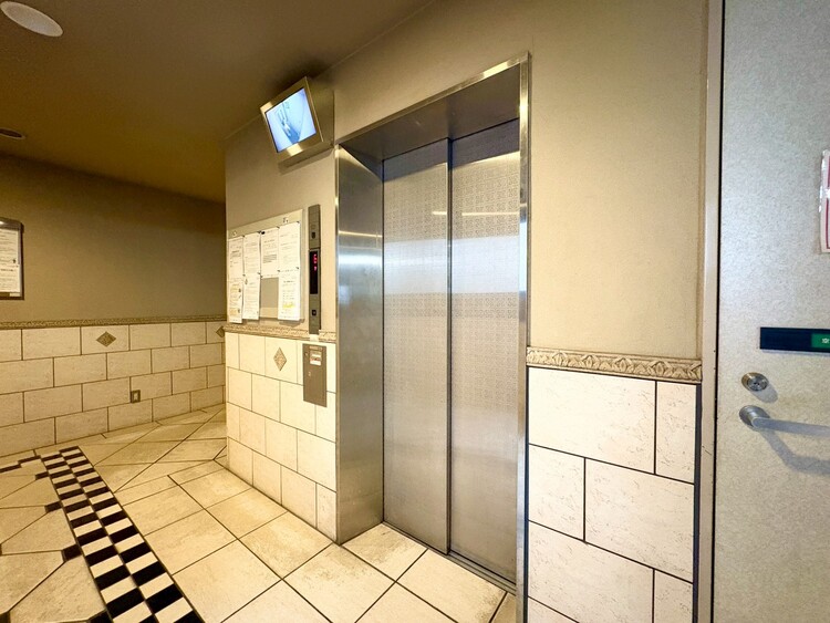 その他 エレベーター完備のため荷物が多くなっても安心。