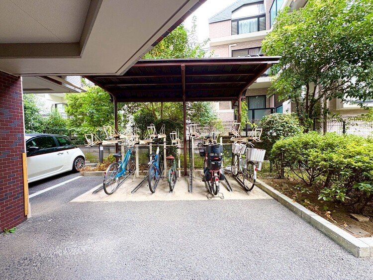 その他 駐輪場も綺麗に整頓されています。※空き状況は都度ご確認下さい。