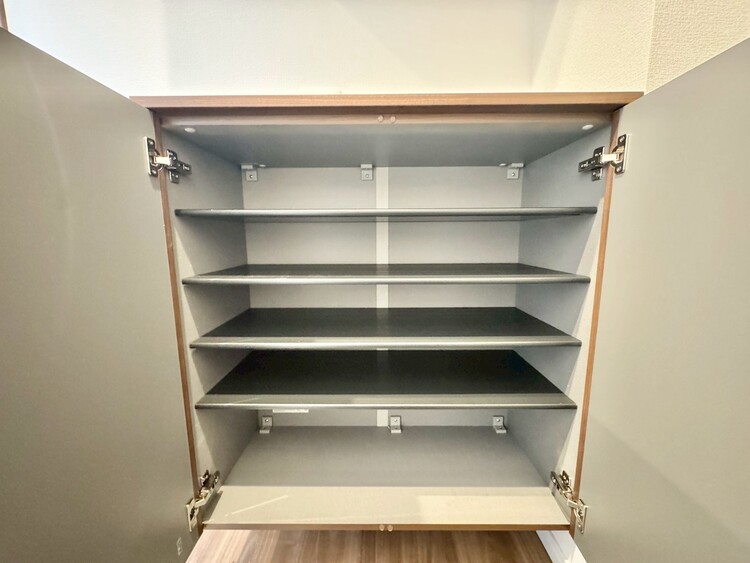 その他 家電やスーツケース、ストック品など何でも片付く嬉しい空間です。