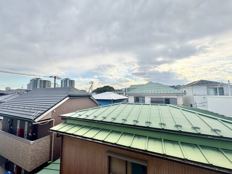 その他 眺望や窓からの景色が良いと、家で過ごす時間も快適です。