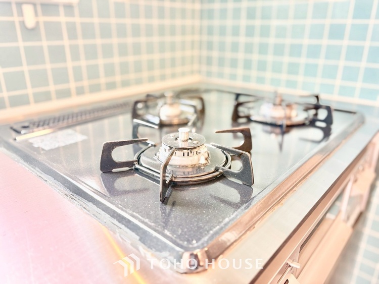 キッチン ◆愛育◆キッチンは家族の絆を育む大切な空間。シンプルで使い易いSystemKitchenで愉しく作る料理は愛情のある美味しいご馳走に。