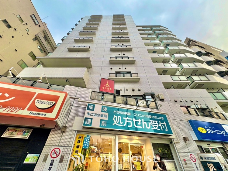 外観 ◆ここに在る◆事も無げに美しく、伝えるには筆舌に尽くし難い。豪華絢爛や華美と言う事ではなく、住まう者にとって暮らし易く心地がいいと言う美しさがこの住まいには込められている。