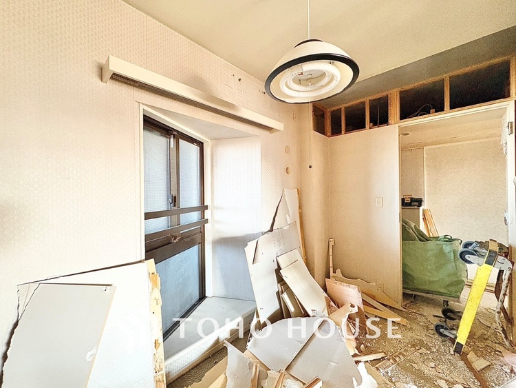 内装 現在改装中◆快適◆な暮らしに不可欠な収納スペース。快適さとともに思い出も詰まっていく。