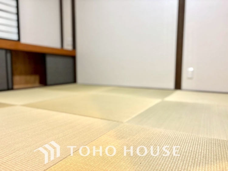 内装 【PRIVATE ROOM】◆属毛離裏◆子は父を手本とし、母に愛育されて成長する。家族の深い繋がり。いつまでも大切にしたい。