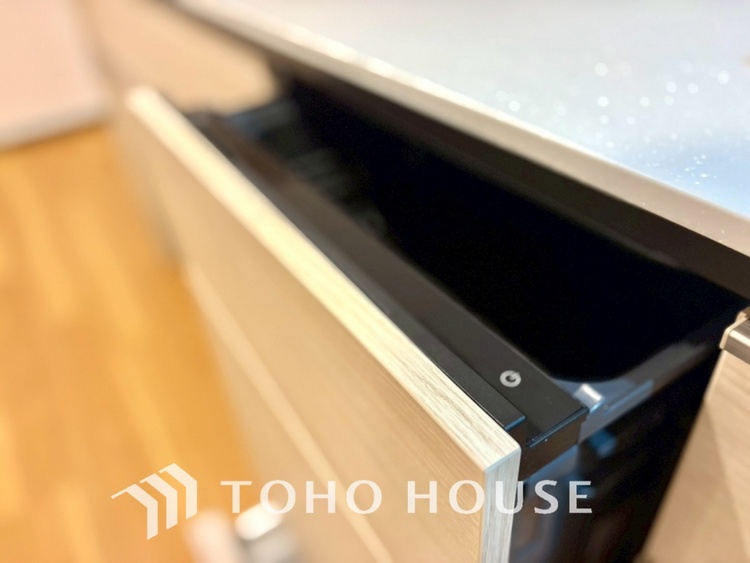 キッチン 【KITCHEN】◆Happy◆愛情たっぷりのお料理で家族にHappyを。システムキッチンがあなたをサポートしてくれます。