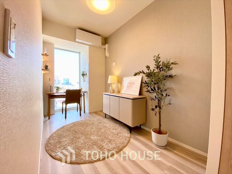 内装 【PRIVATE ROOM】◆属毛離裏◆子は父を手本とし、母に愛育されて成長する。家族の深い繋がり。いつまでも大切にしたい。