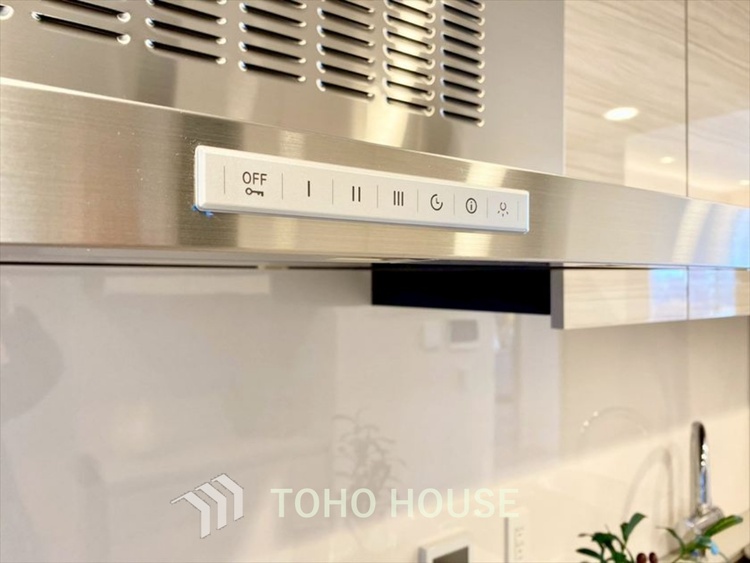 その他 【KITCHEN】◆開放的◆後片付けが楽なシステムキッチン。収納スペースの充実！