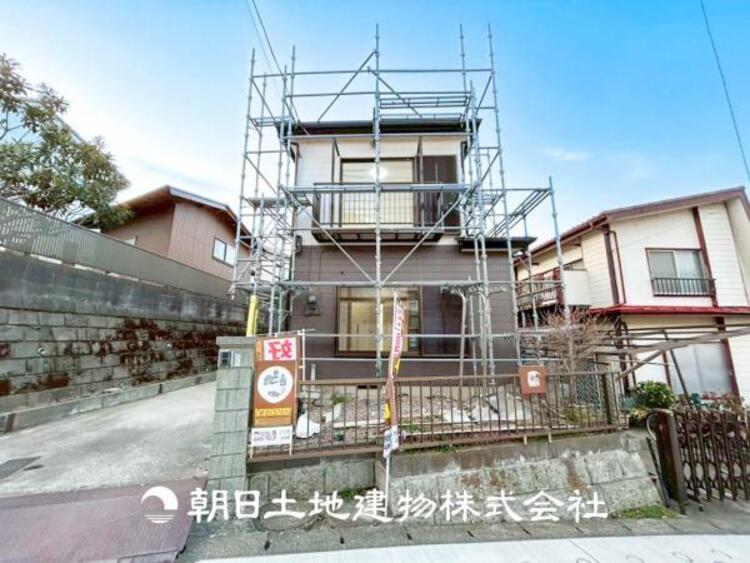 外観 【外観写真】穏やかな風と陽光、日常生活を一段と心地よいものにしています。周辺とのコラボにより明るく開放的な空間を演出。